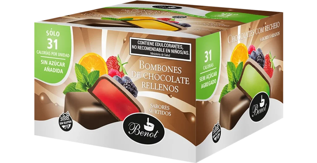 Caja de 20 unidades de bombones surtidos Benot de chocolate semiamargo con rellenos sabor menta, naranja y frutos rojos, sin azúcar añadida, sin gluten y de bajo índice glucémico.